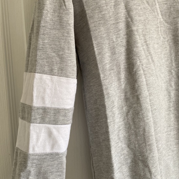 Long gray sweater - Picture 2 of 3